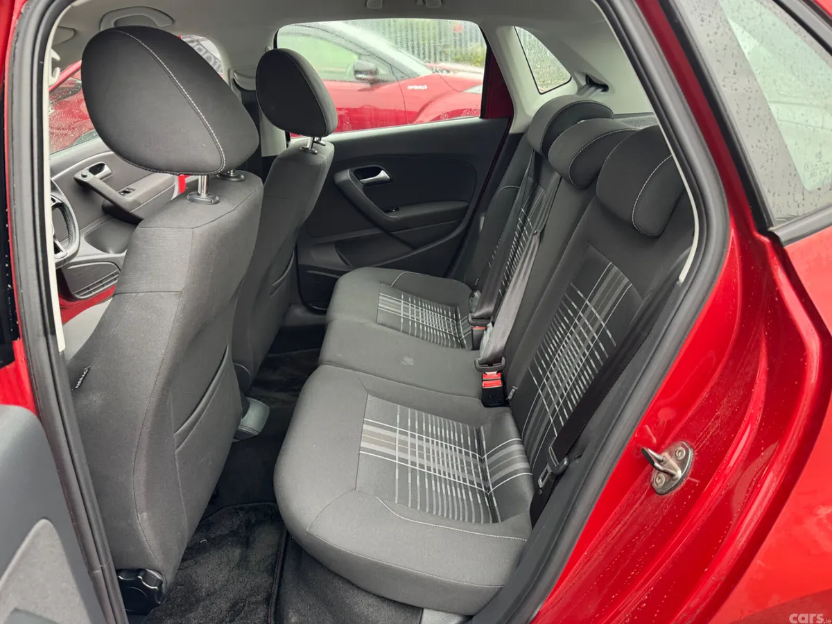 Volkswagen Polo Hatchback, Petrol, 2015, Red