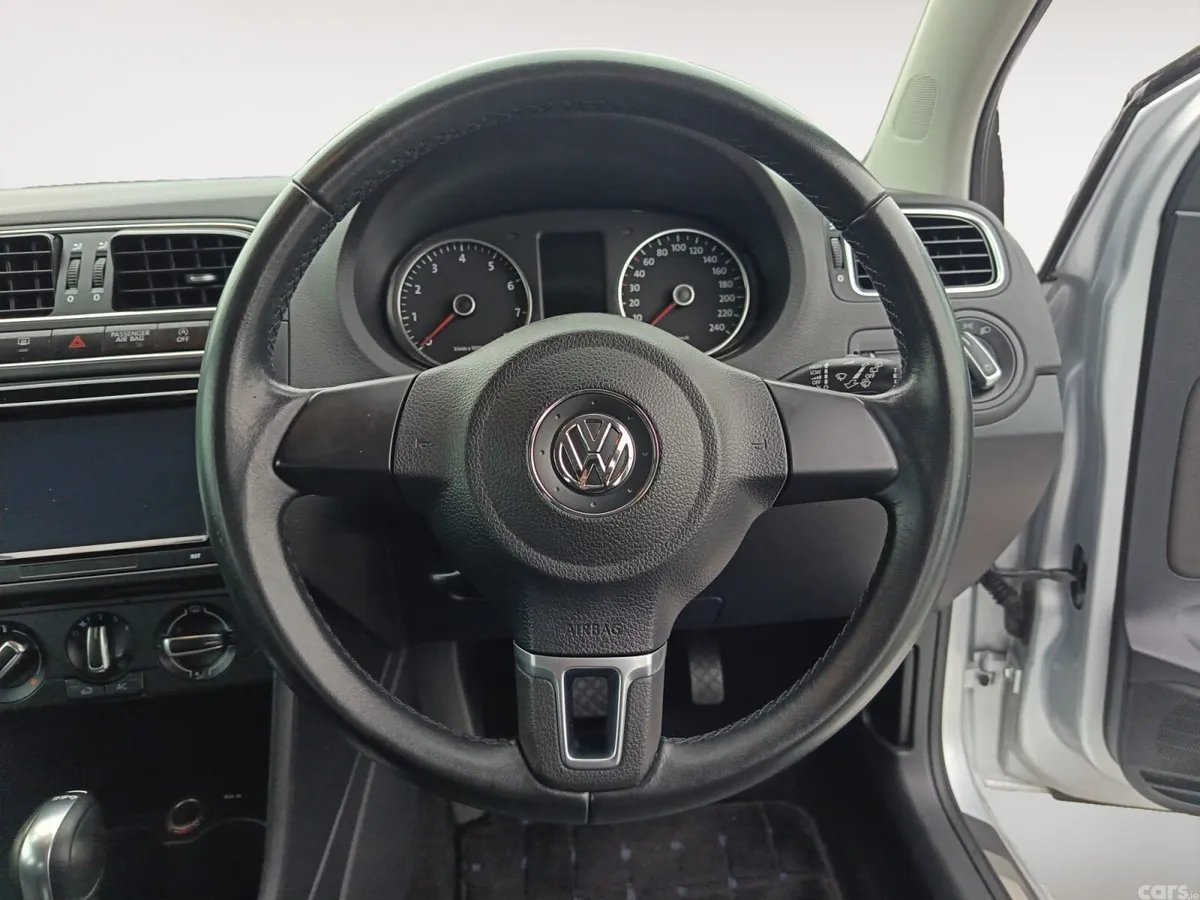 Volkswagen Polo Hatchback, Petrol, 2014, Silver