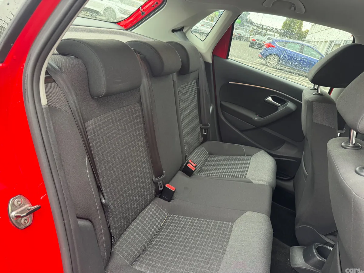 Volkswagen Polo Hatchback, Petrol, 2015, Red