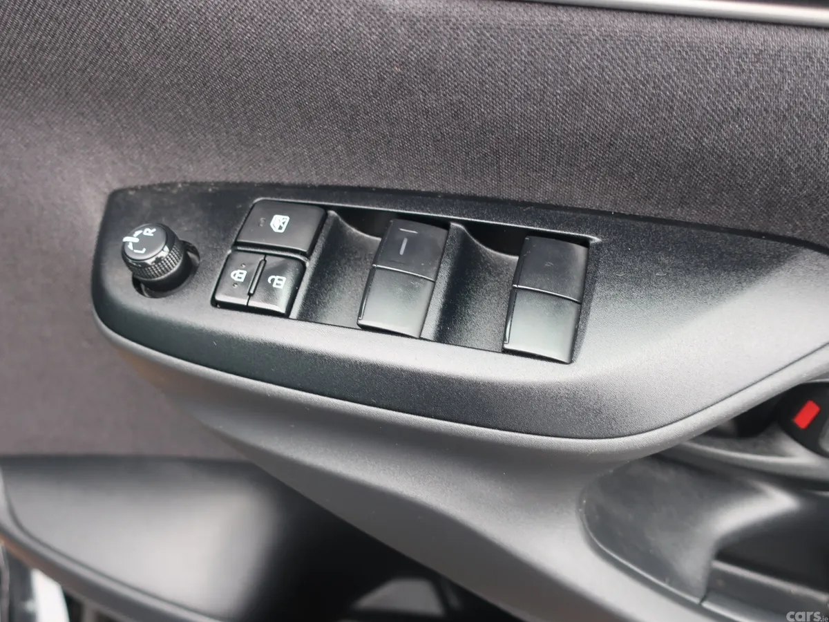 Toyota Yaris Cross Hatchback, Petrol Hybrid, 2024, Black