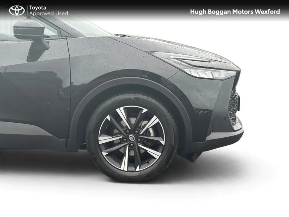 Toyota C-HR SUV, Petrol Hybrid, 2026, Black