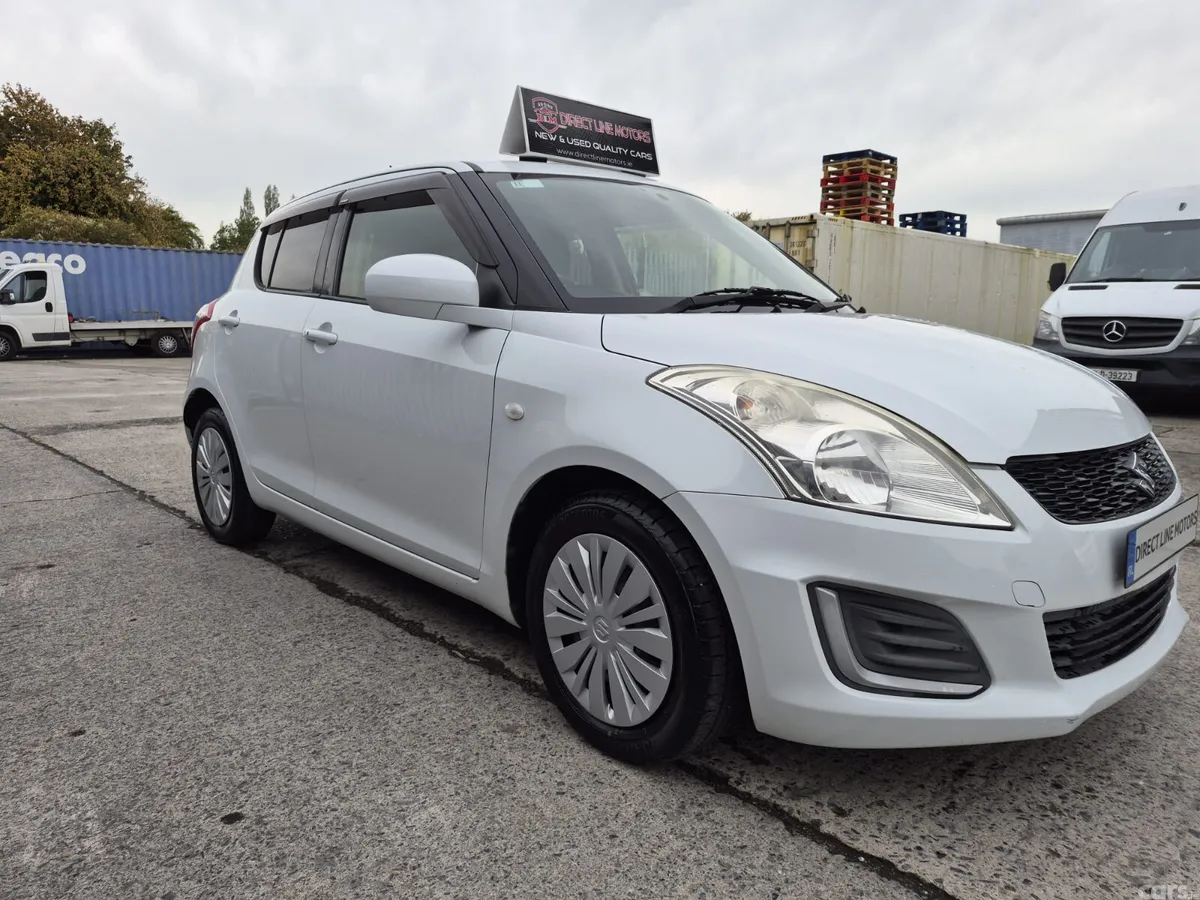 Suzuki Swift Hatchback, Petrol, 2014, Silver