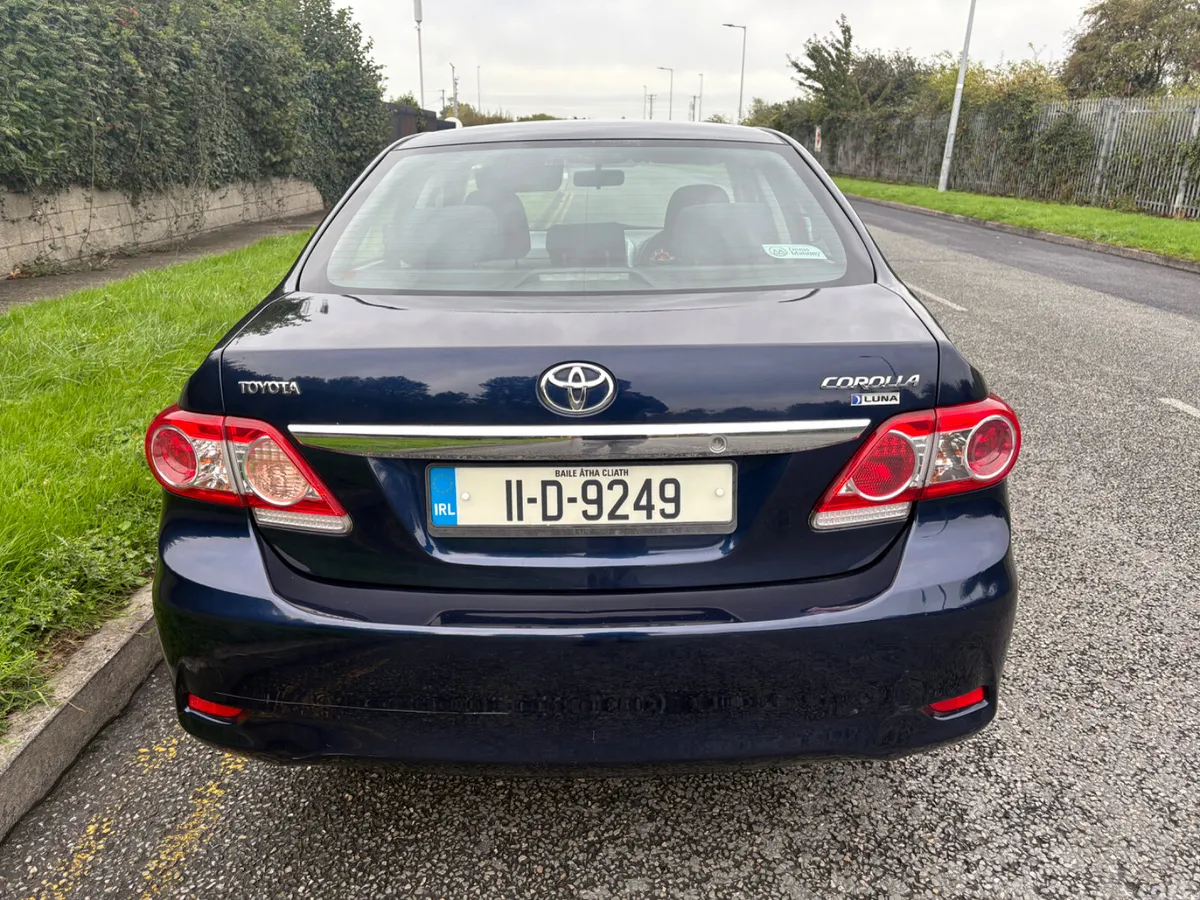 Toyota Corolla Saloon, Diesel, 2011, Blue