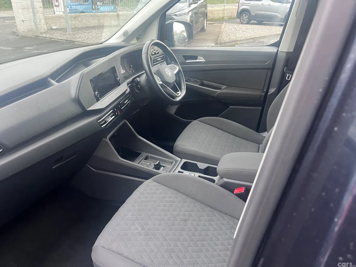 Volkswagen Caddy SUV, Diesel, 2024, Blue