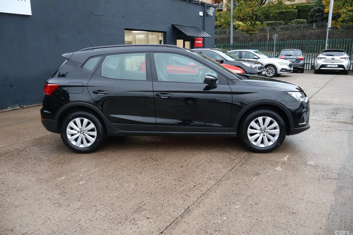 SEAT Arona SUV, Petrol, 2021, Black