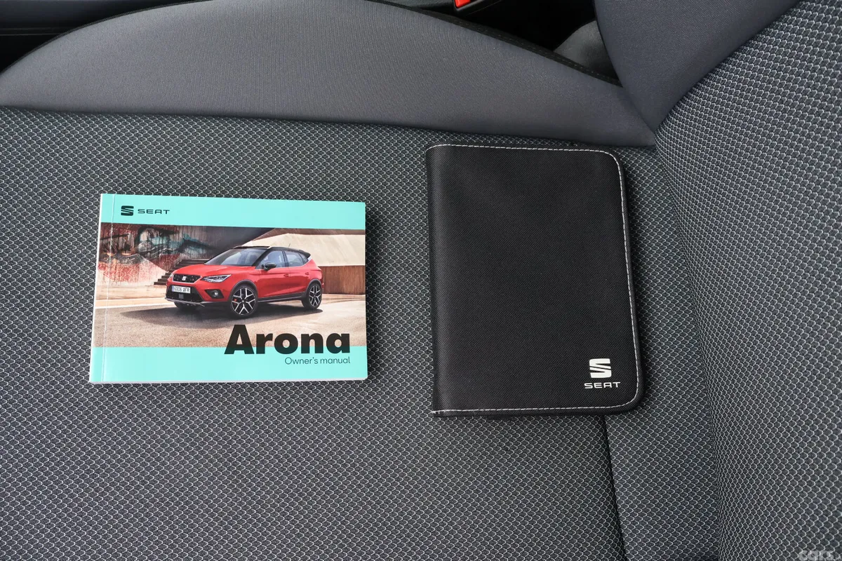 SEAT Arona SUV, Petrol, 2021, Black