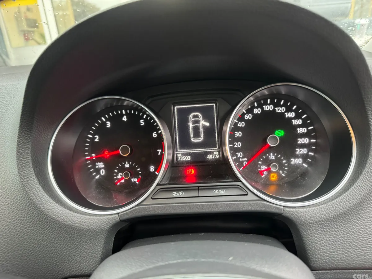 Volkswagen Polo Hatchback, Petrol, 2015, Red