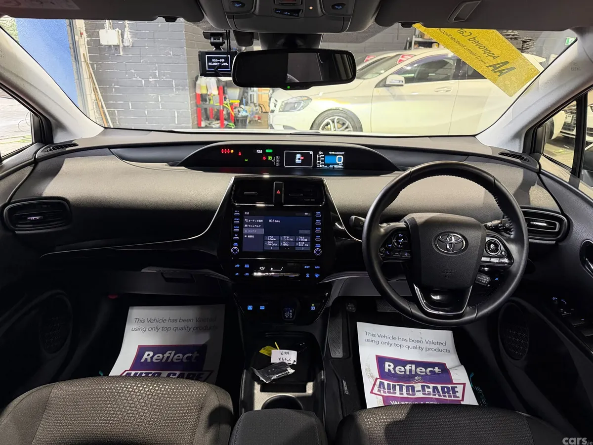 Toyota Prius Hatchback, Petrol Hybrid, 2022, White