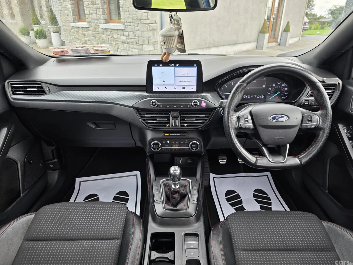 Ford Focus Hatchback, Diesel, 2019, Blue
