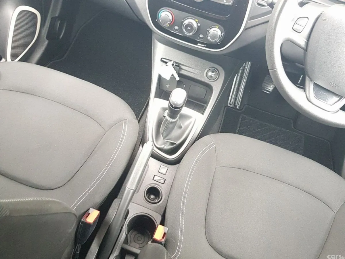 Renault Captur Hatchback, Petrol, 2019, Grey