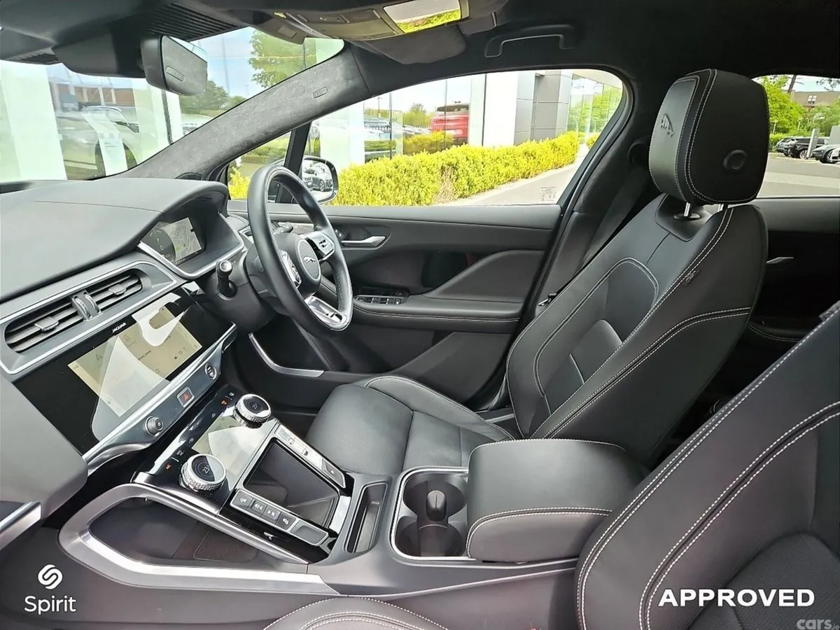 Jaguar I-Pace Hatchback, Electric, 2025, Blue