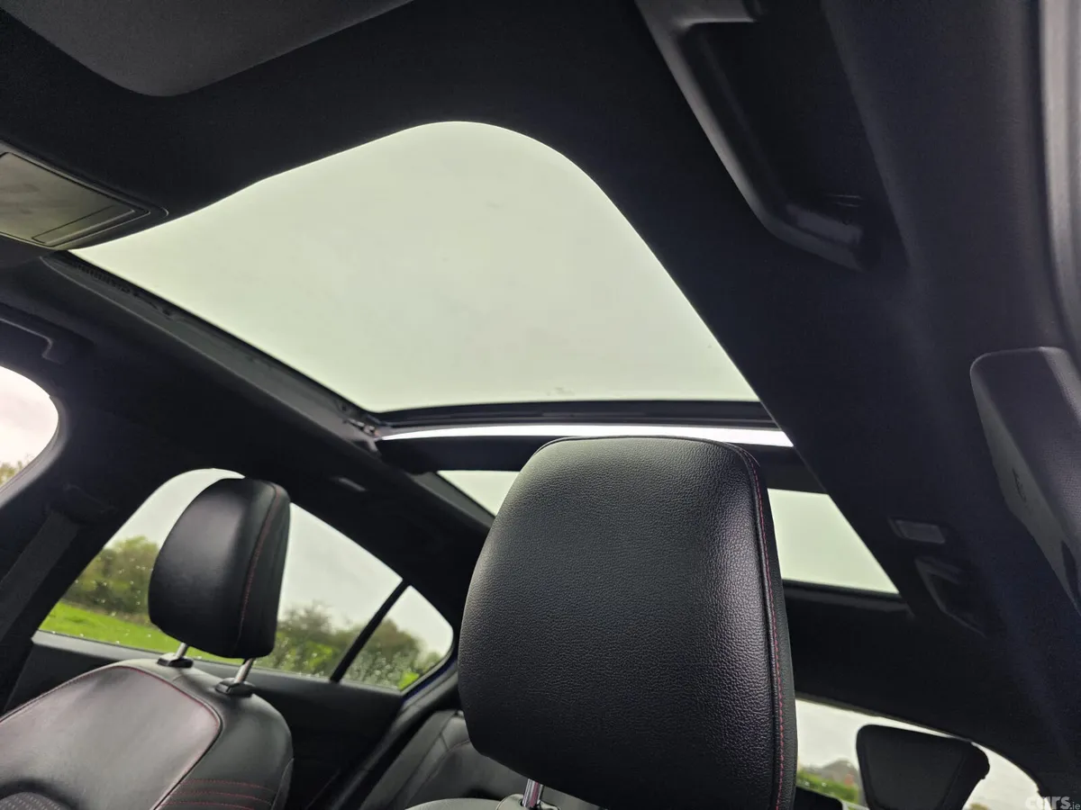 Ford Focus Hatchback, Diesel, 2019, Blue