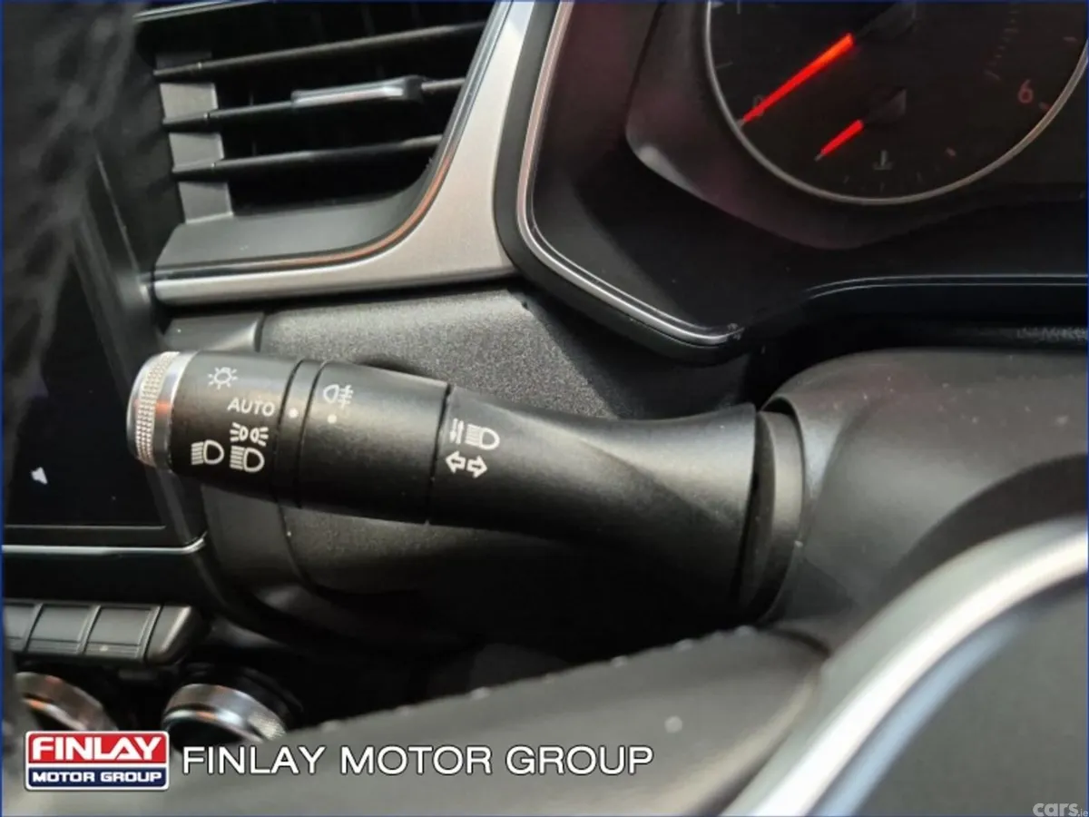 Renault Captur Hatchback, Diesel, 2021, Grey
