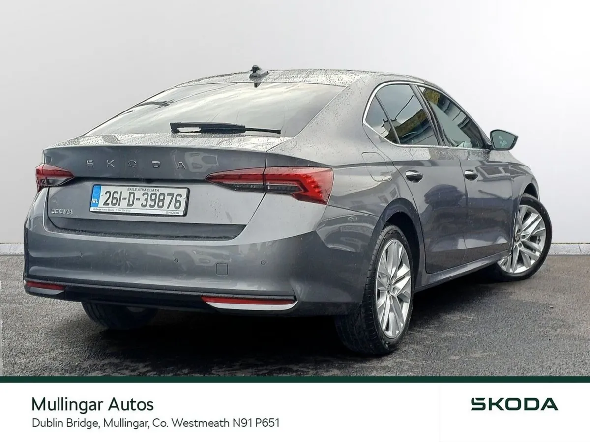 Skoda Octavia Saloon, Diesel, 2026, Grey