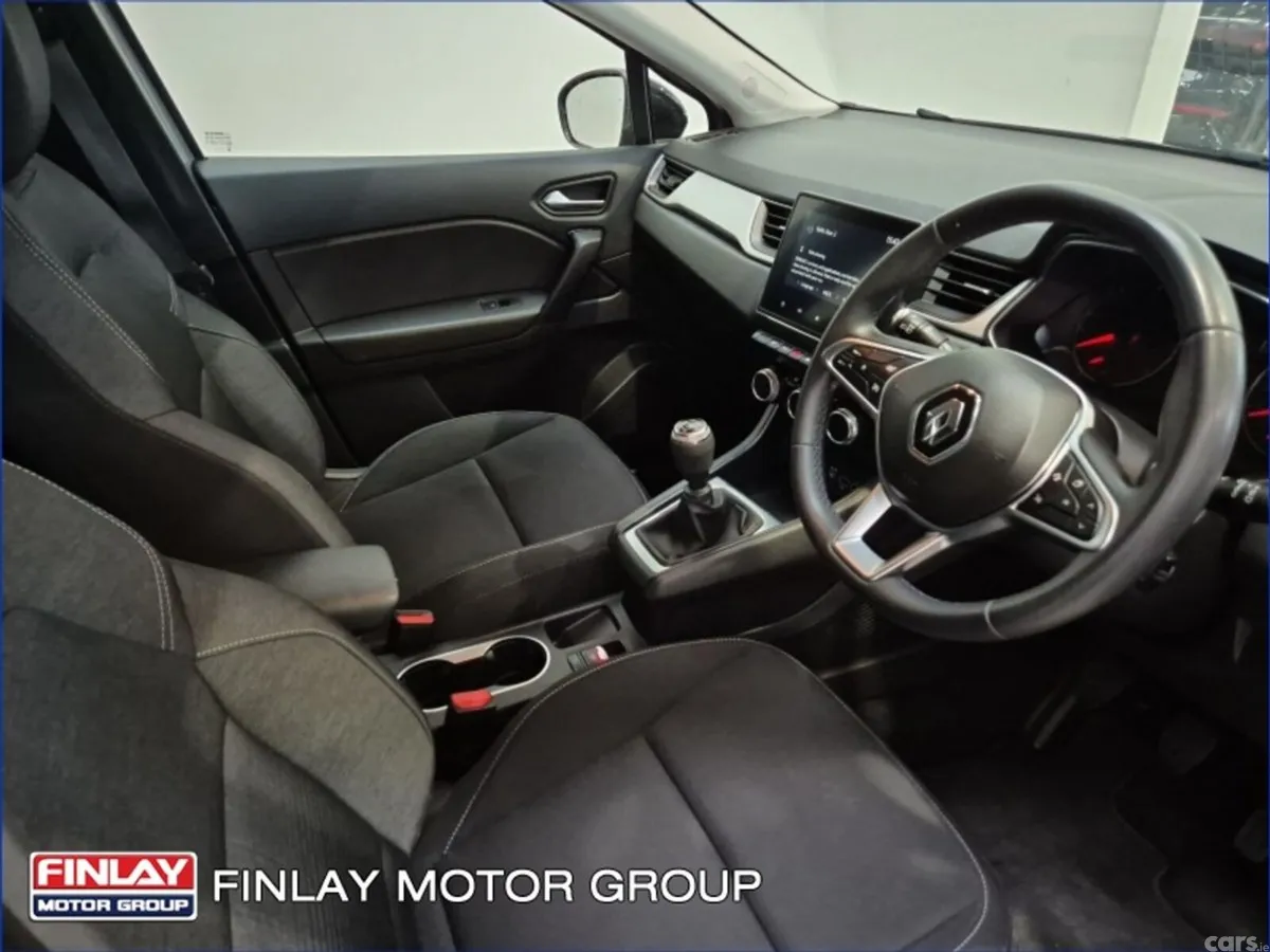 Renault Captur Hatchback, Diesel, 2021, Grey