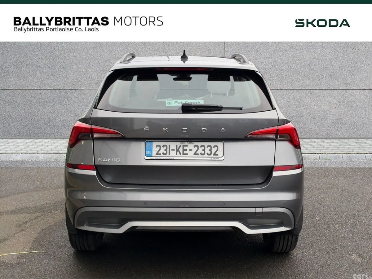 Skoda Kamiq Hatchback, Petrol, 2023, Grey