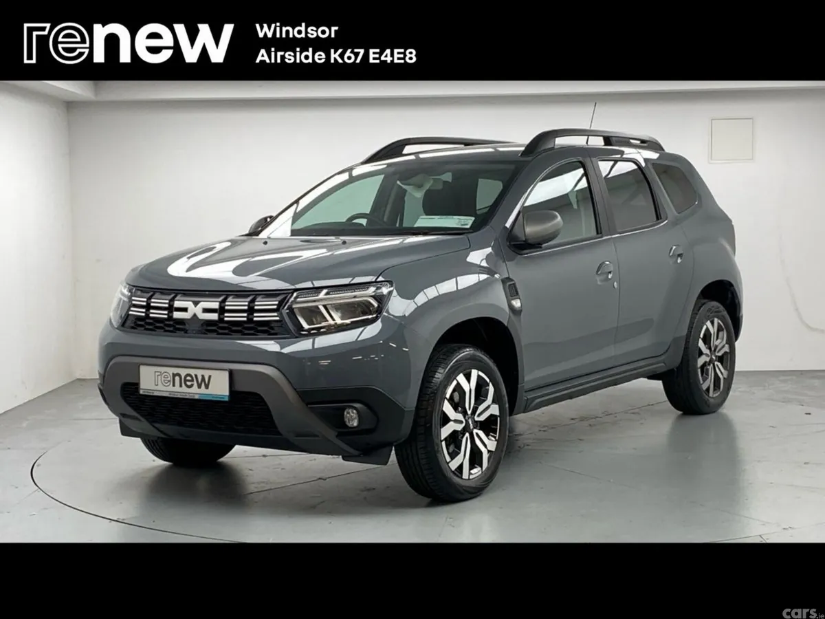 Dacia Duster SUV, Petrol, 2023, Grey