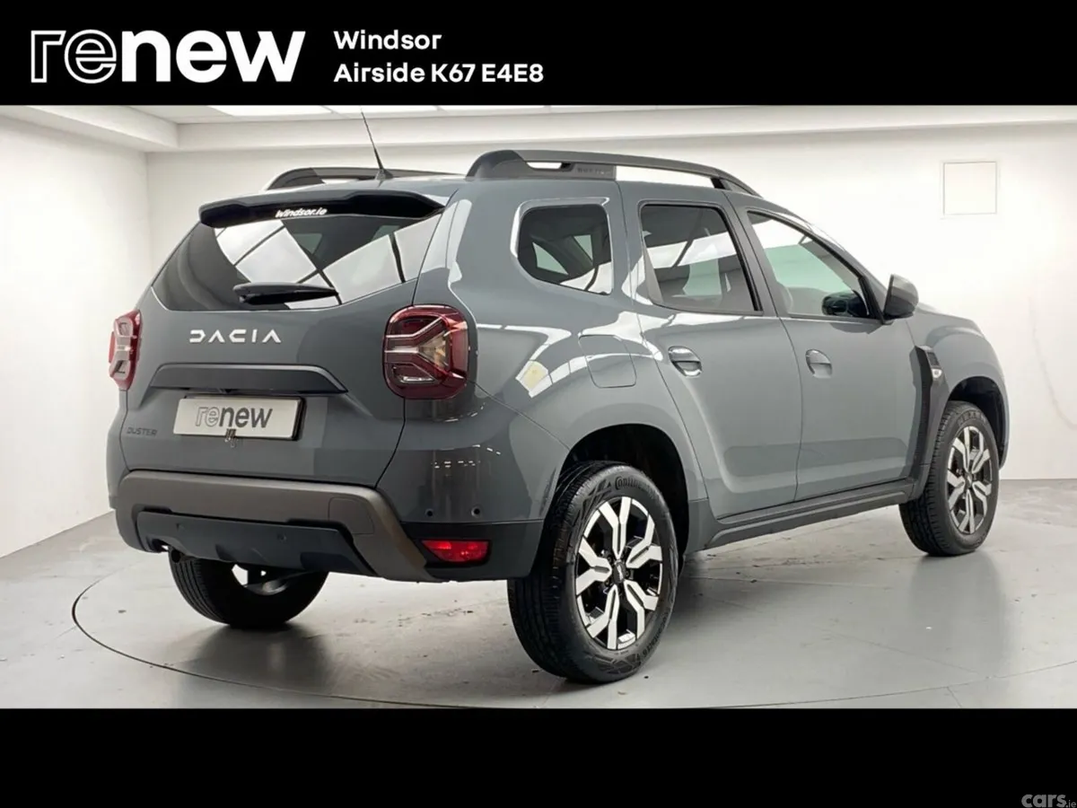Dacia Duster SUV, Petrol, 2023, Grey