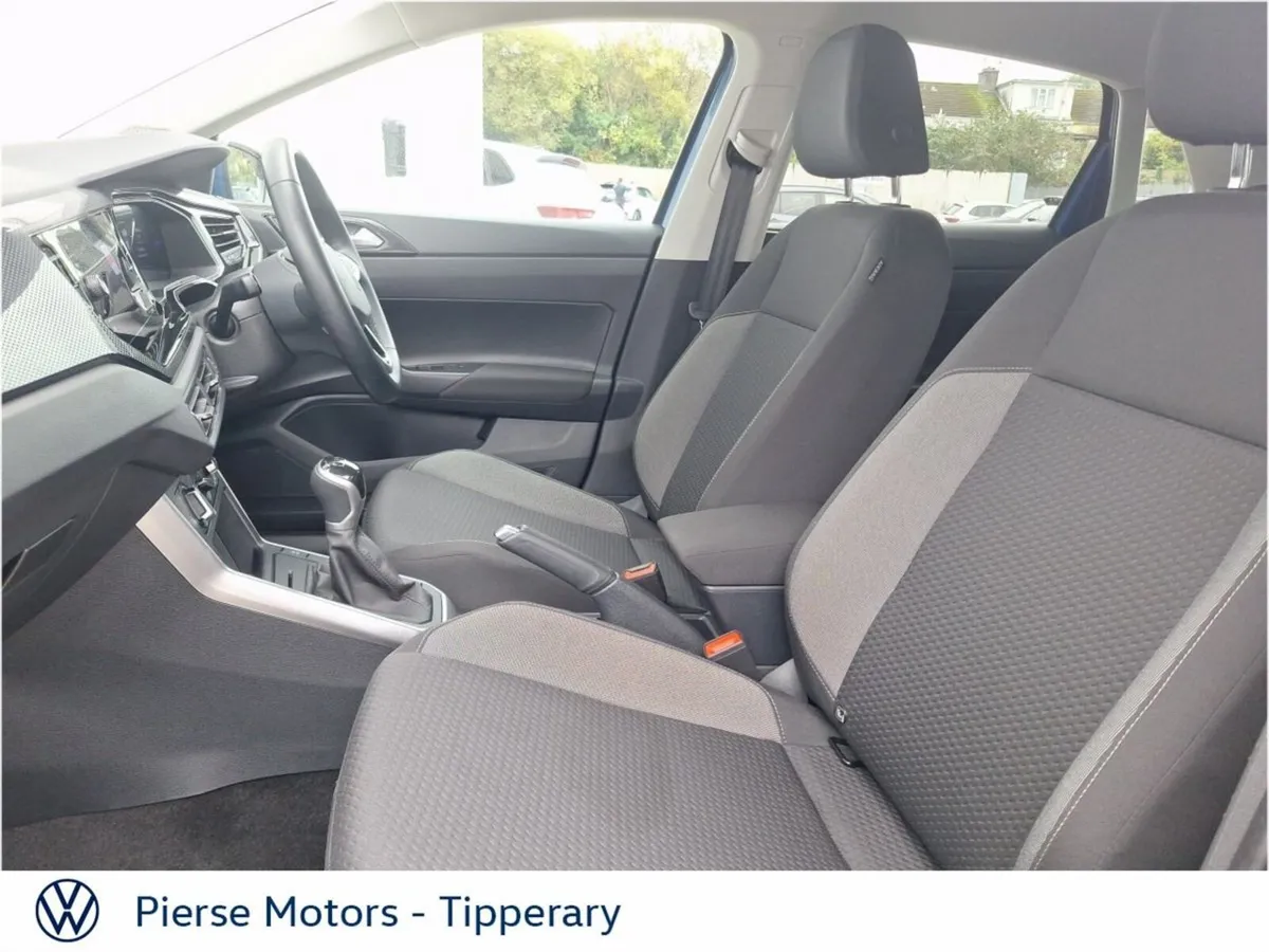 Volkswagen Polo Hatchback, Petrol, 2026, Blue