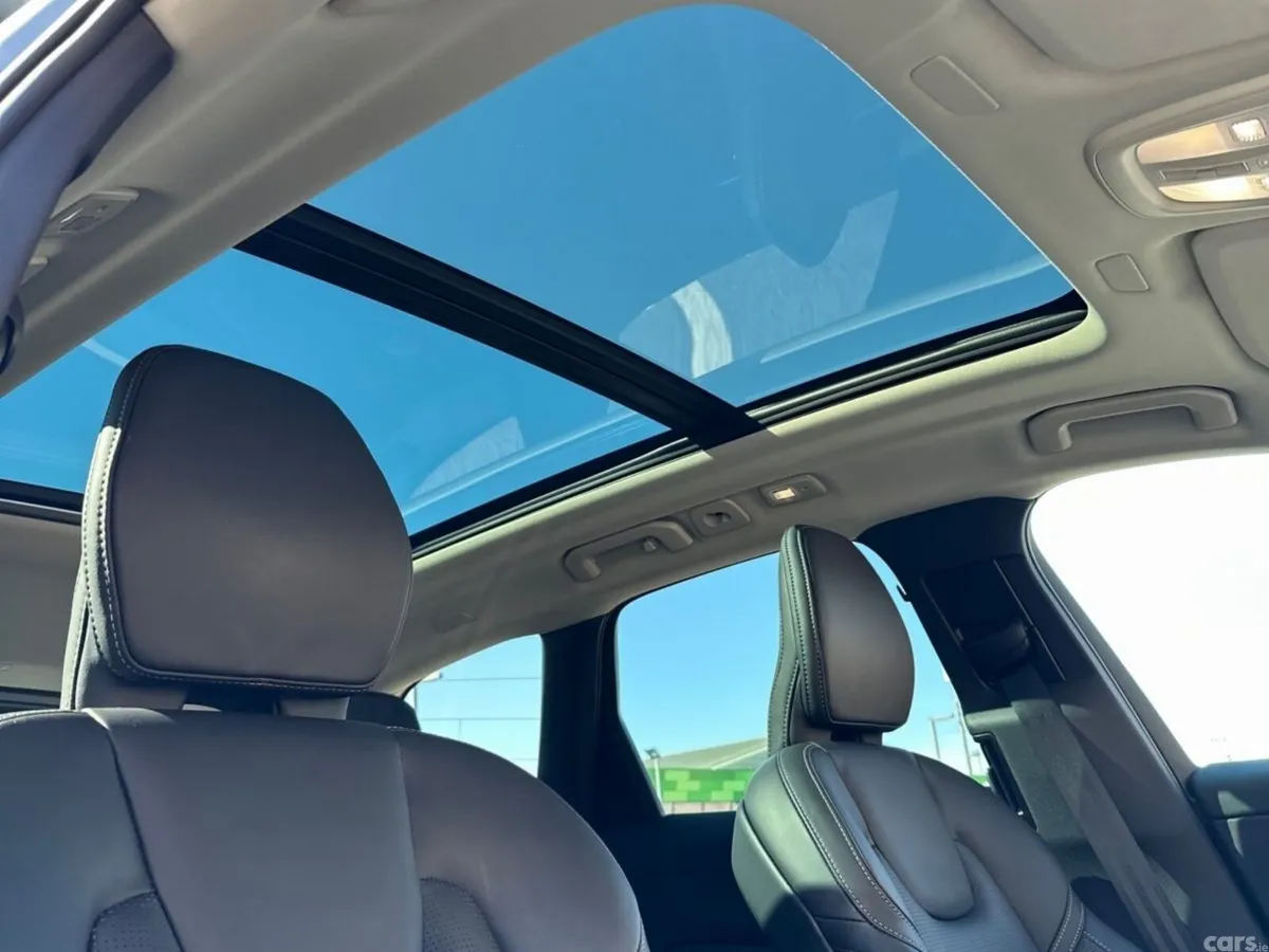 Volvo XC60 SUV, Petrol Plug-in Hybrid, 2025, Grey