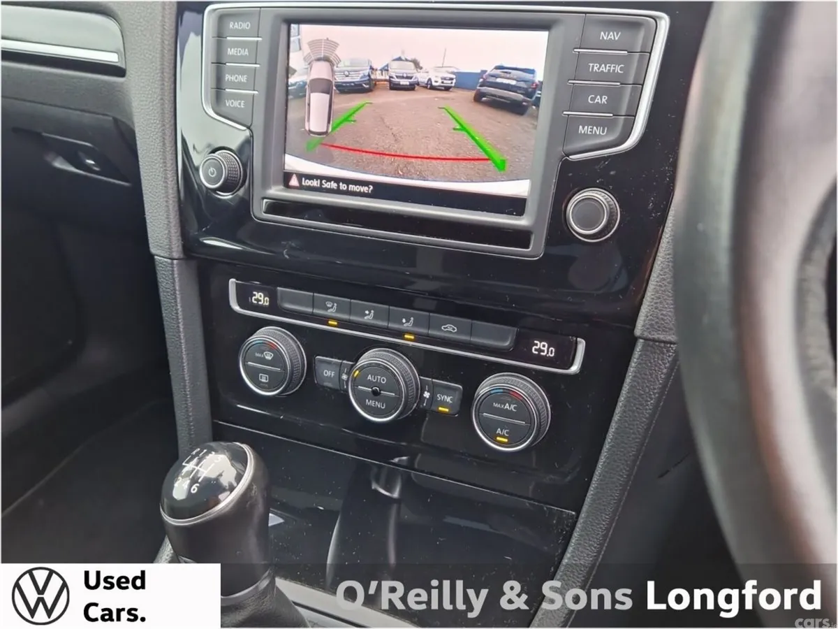 Volkswagen Golf Hatchback, Petrol, 2016, White