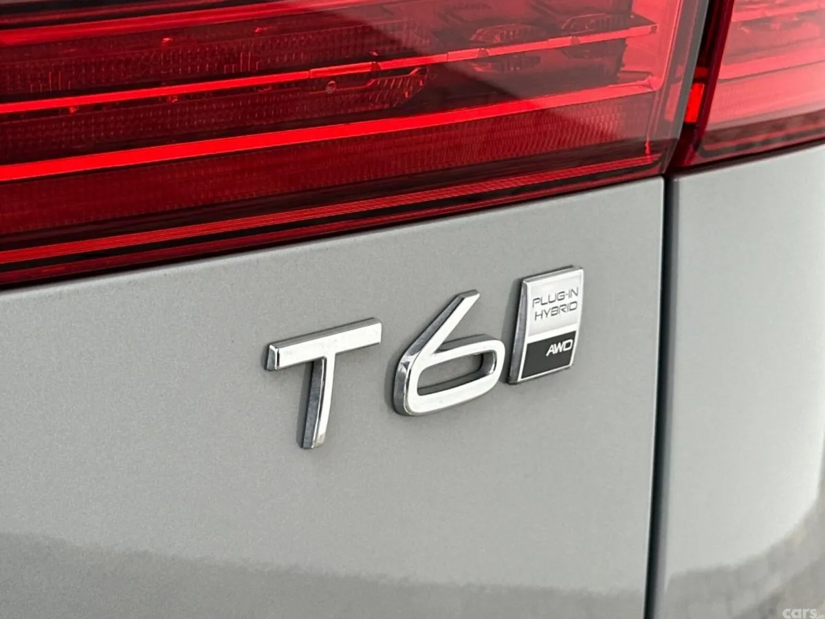Volvo XC60 SUV, Petrol Plug-in Hybrid, 2025, Grey