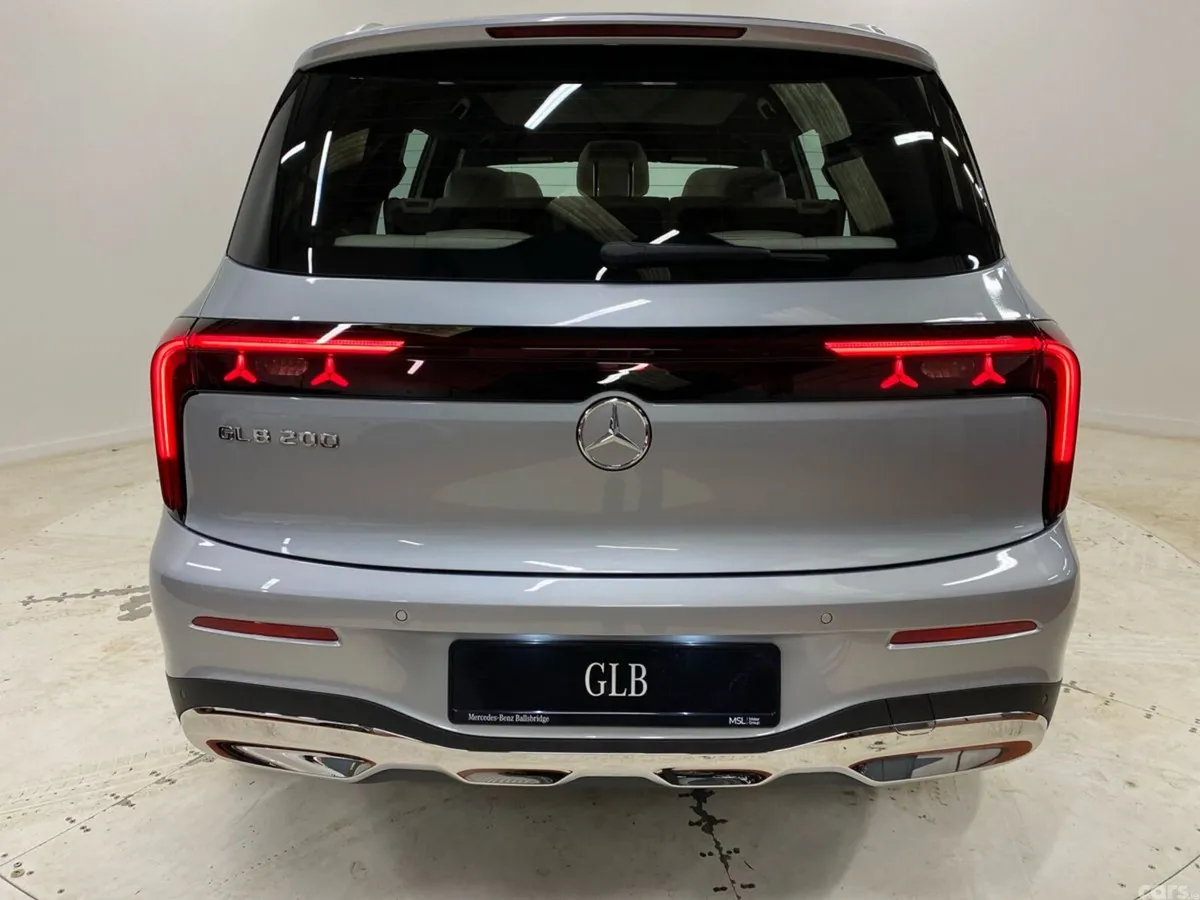 Mercedes-Benz GLB MPV, Electric, 2026, Silver