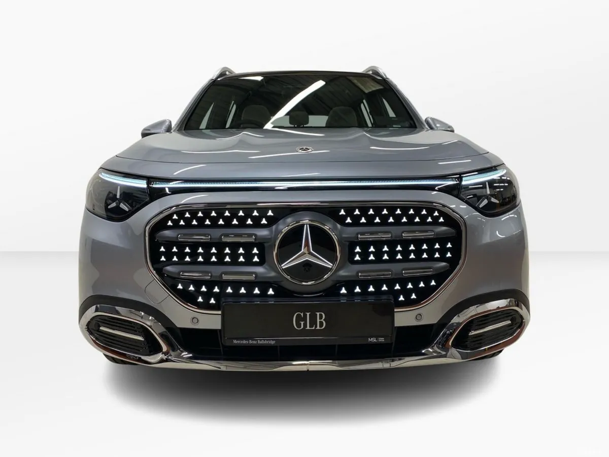 Mercedes-Benz GLB MPV, Electric, 2026, Silver