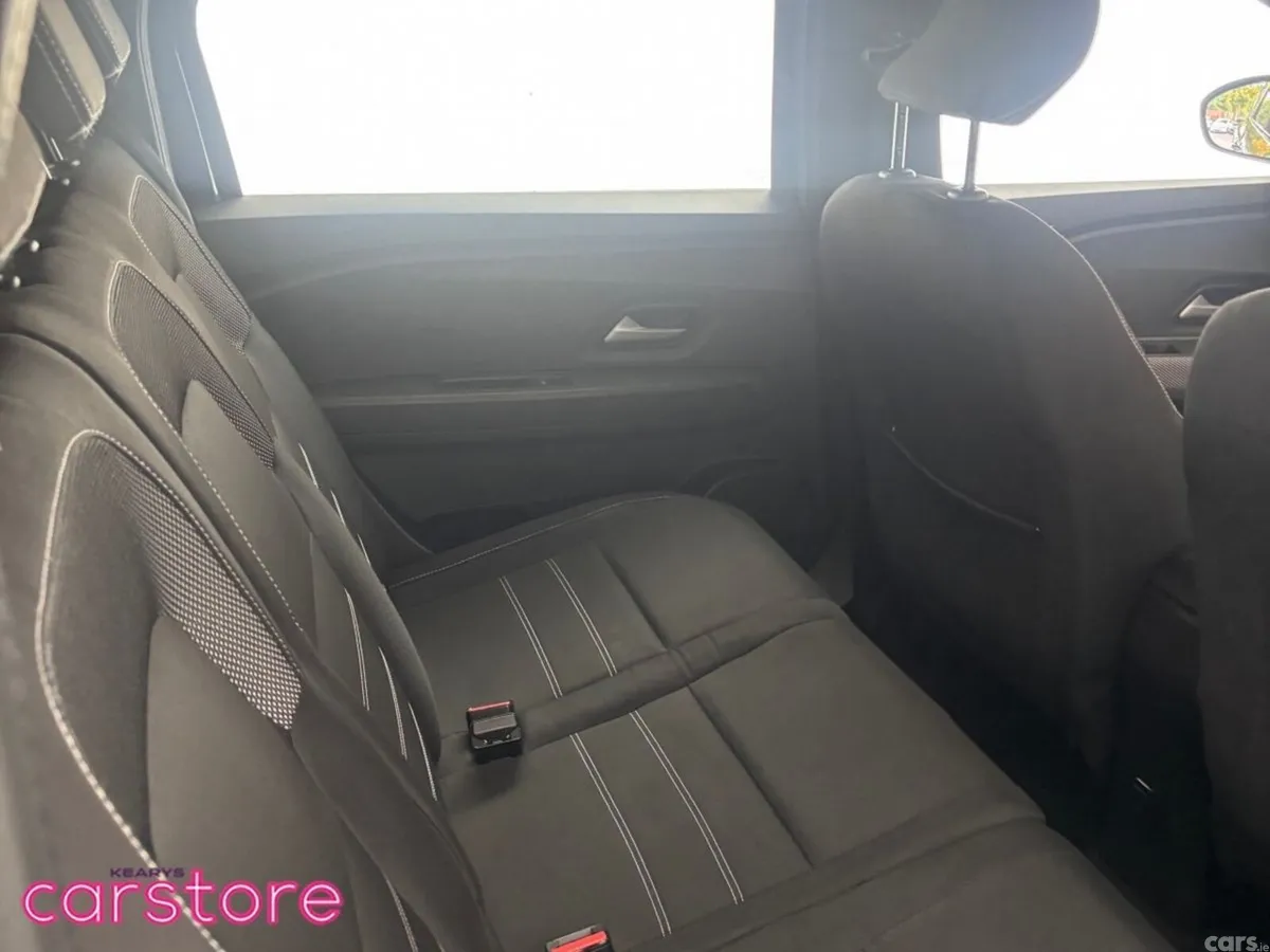 Dacia Jogger MPV, Petrol, 2023, Black