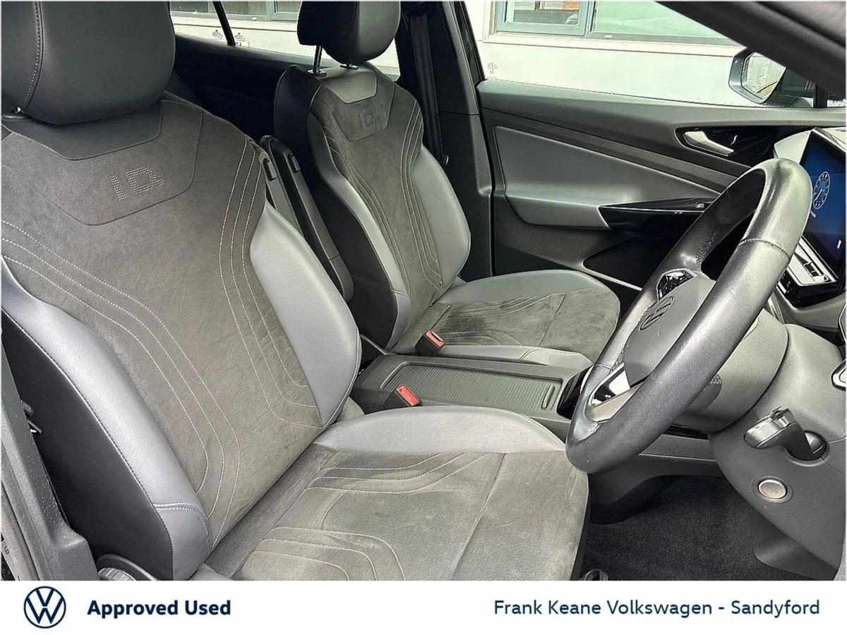 Volkswagen ID.4 Estate, Electric, 2023, Black