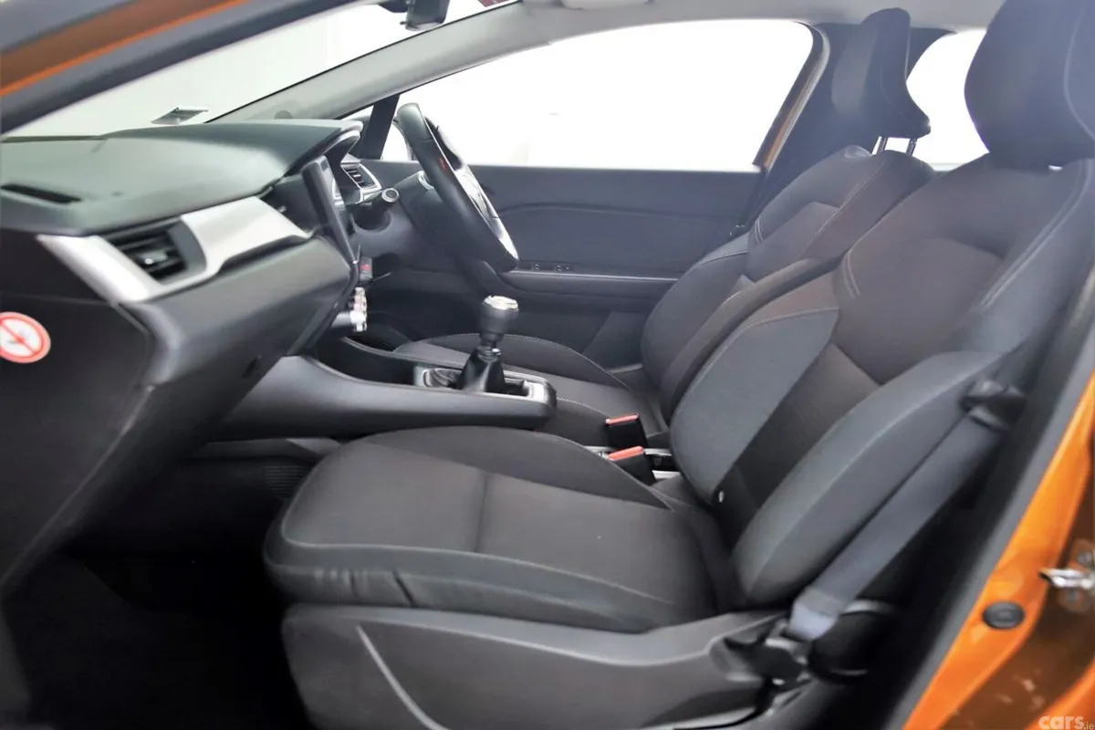 Renault Captur Hatchback, Petrol, 2021, Orange