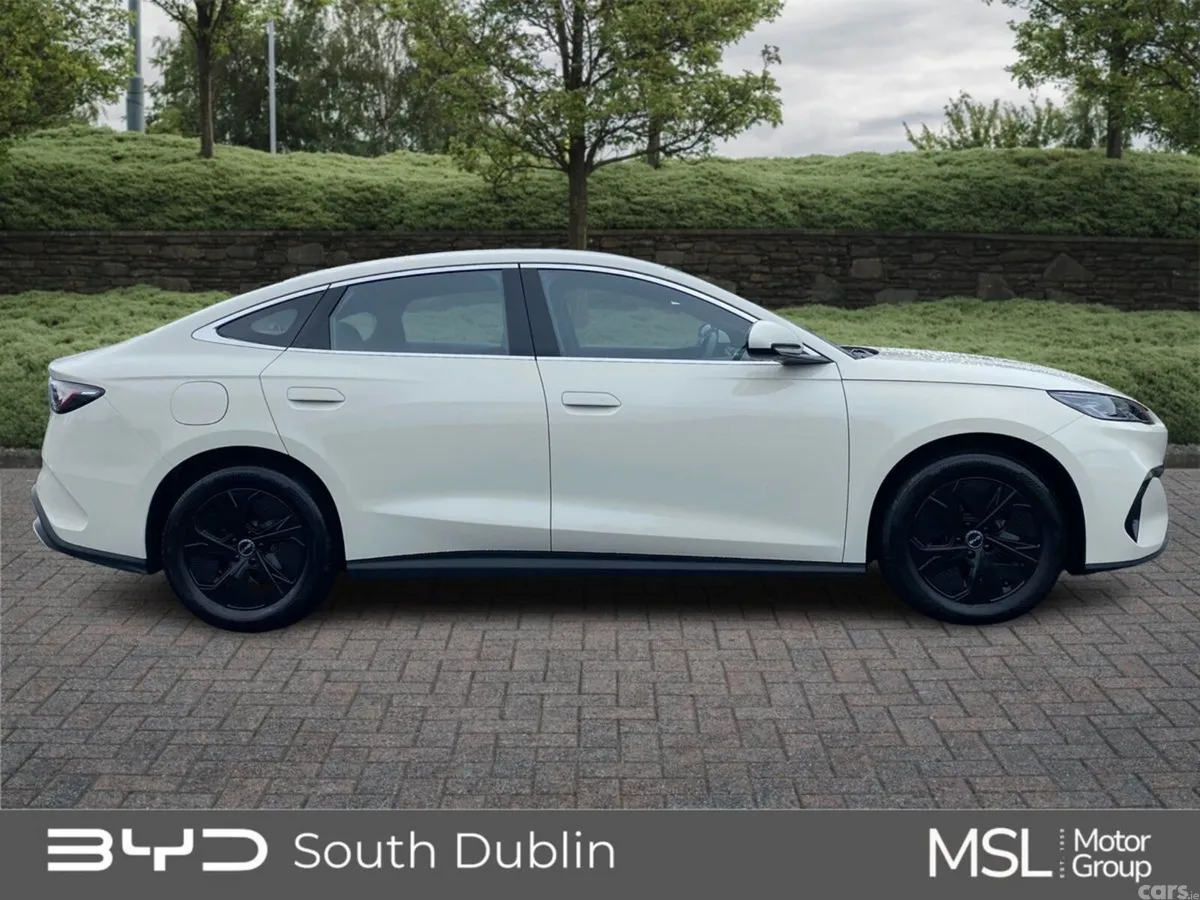 BYD Seal 6 Saloon, Petrol Plug-in Hybrid, 2026, White
