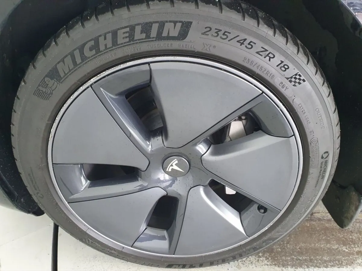 Tesla Model 3 Saloon, Electric, 2023, Black