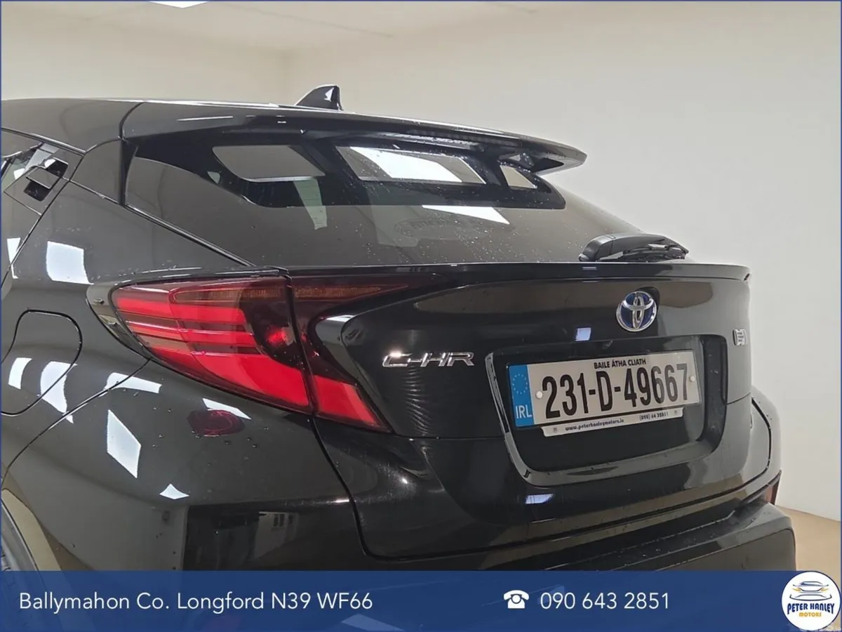 Toyota C-HR SUV, Petrol Hybrid, 2023, Black