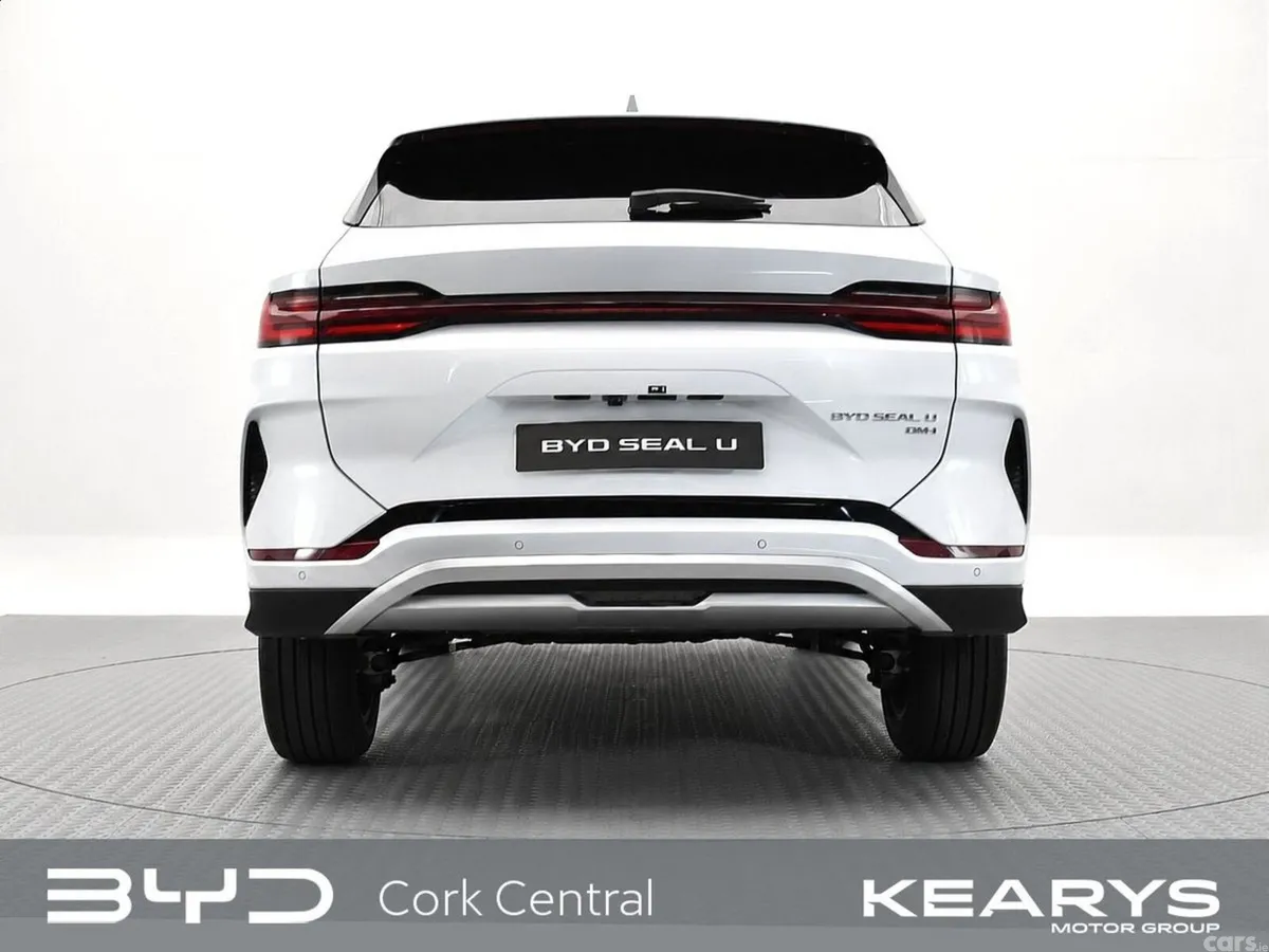 BYD SEAL U SUV, Petrol Plug-in Hybrid, 2026, White