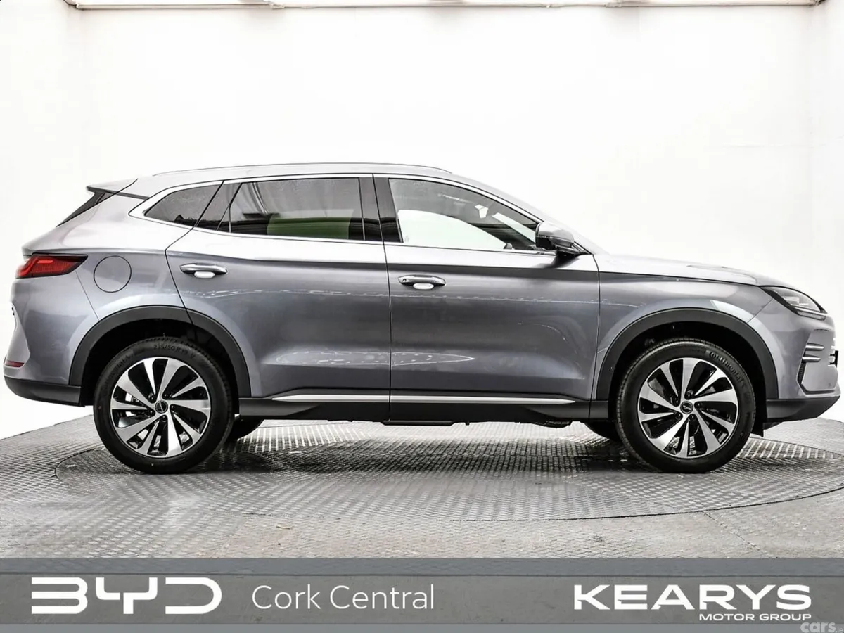 BYD SEAL U SUV, Petrol Plug-in Hybrid, 2026, Grey