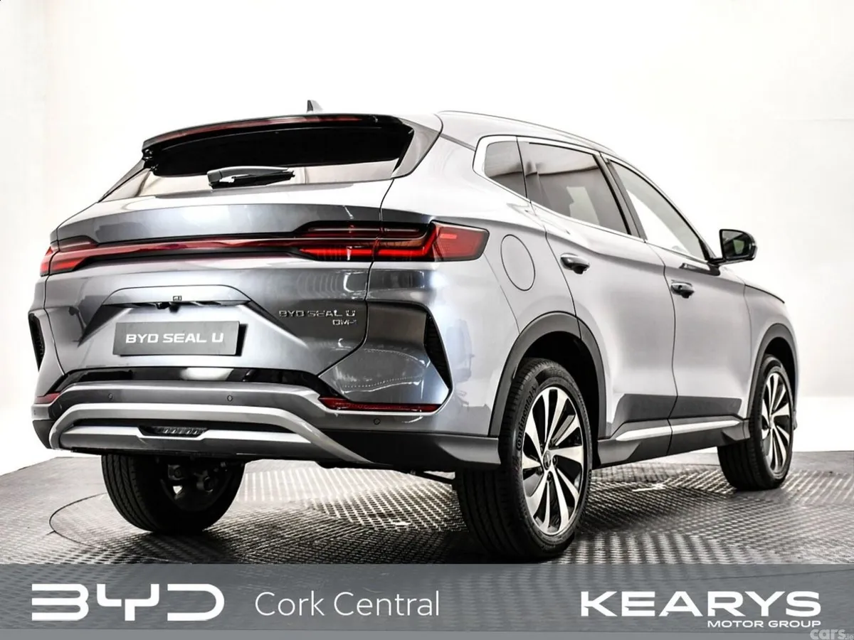 BYD SEAL U SUV, Petrol Plug-in Hybrid, 2026, Grey