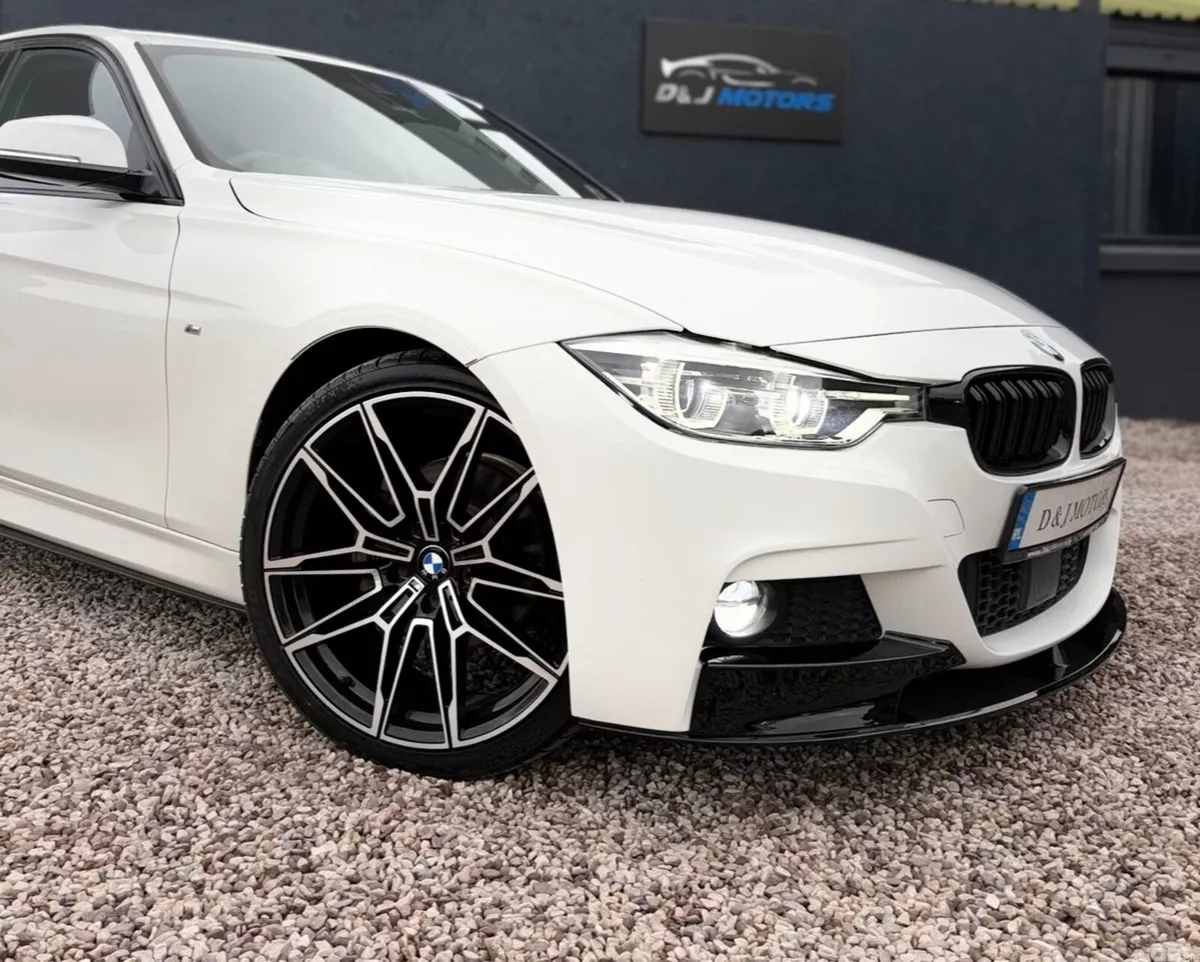BMW 3-Series Saloon, Petrol, 2018, White