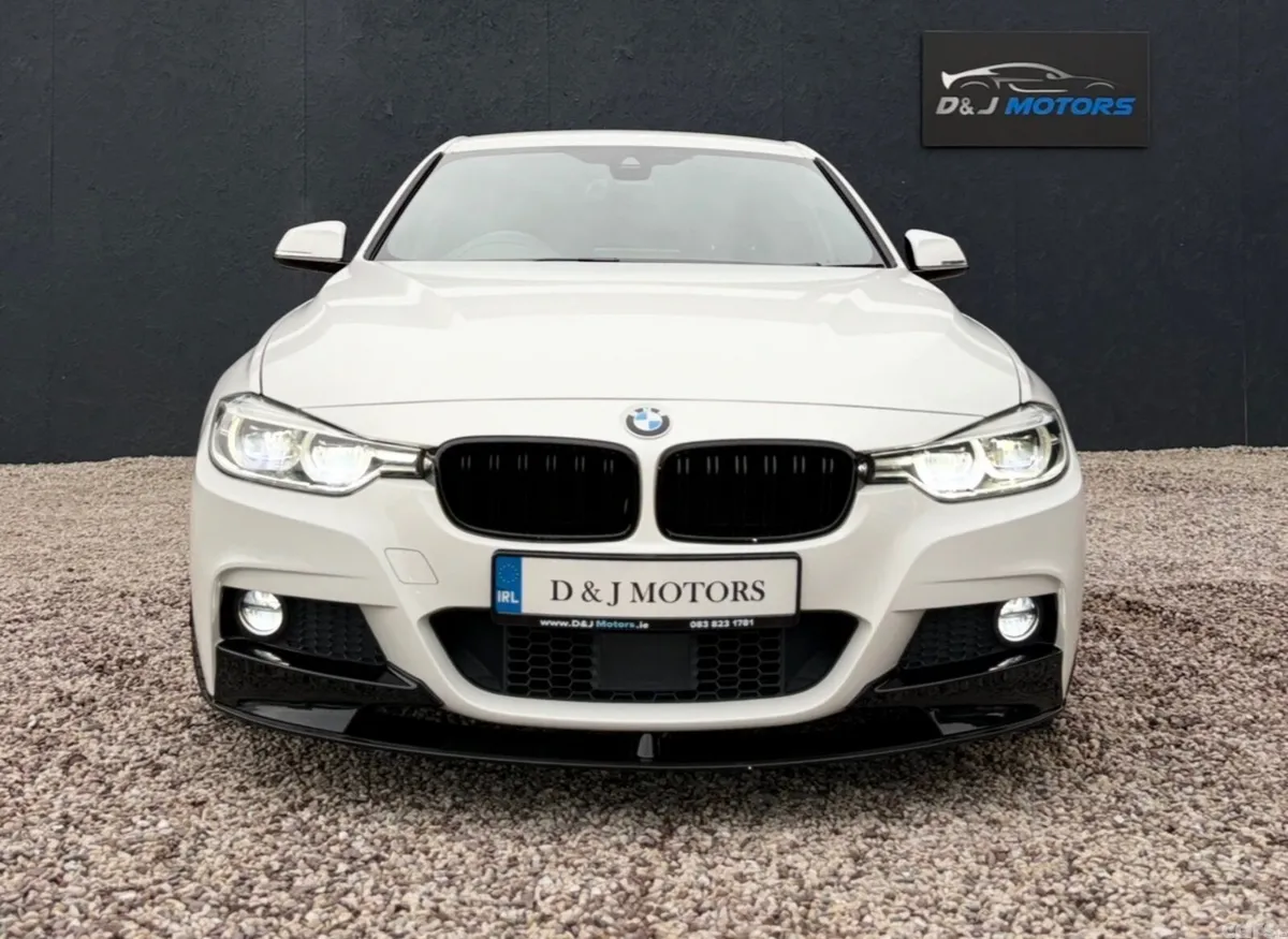 BMW 3-Series Saloon, Petrol, 2018, White