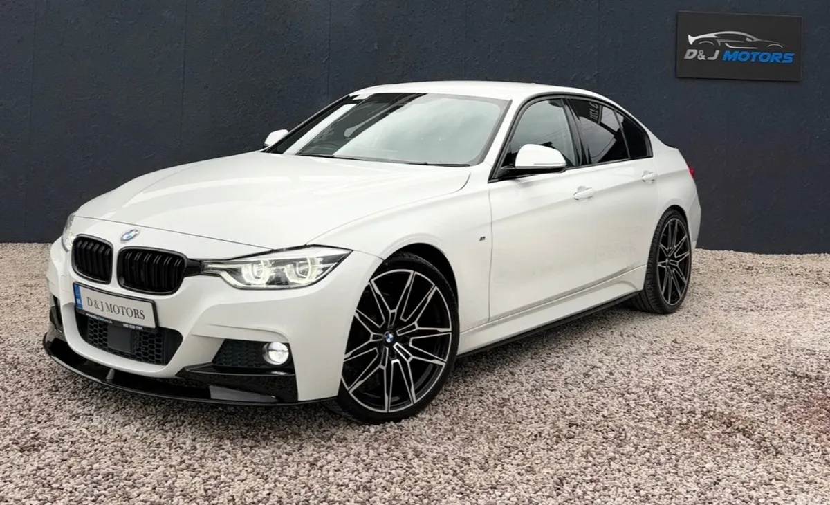 BMW 3-Series Saloon, Petrol, 2018, White