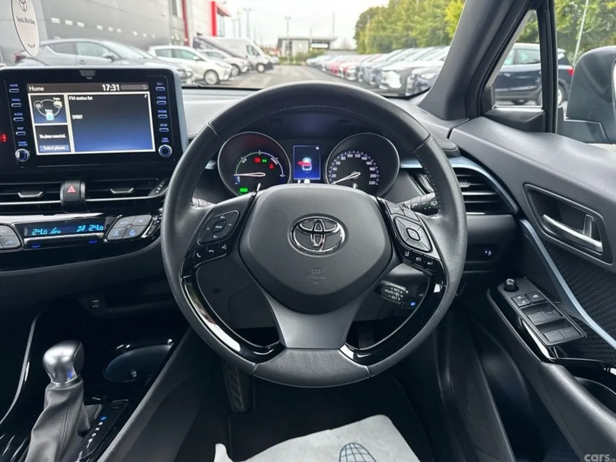 Toyota C-HR SUV, Petrol Hybrid, 2021, Grey