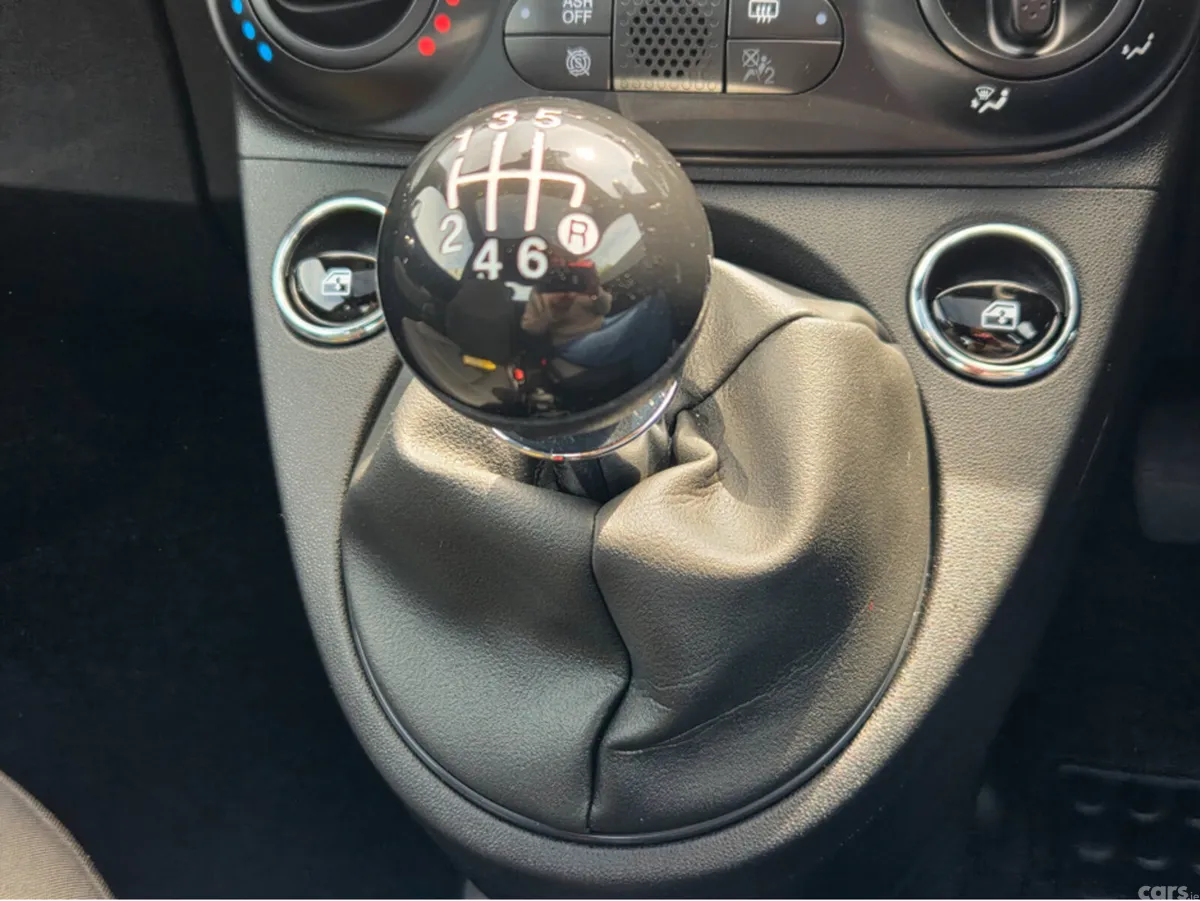 Fiat 500 Hatchback, Petrol, 2024, Black