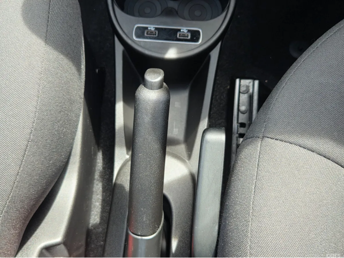 Fiat 500 Hatchback, Petrol, 2024, Black