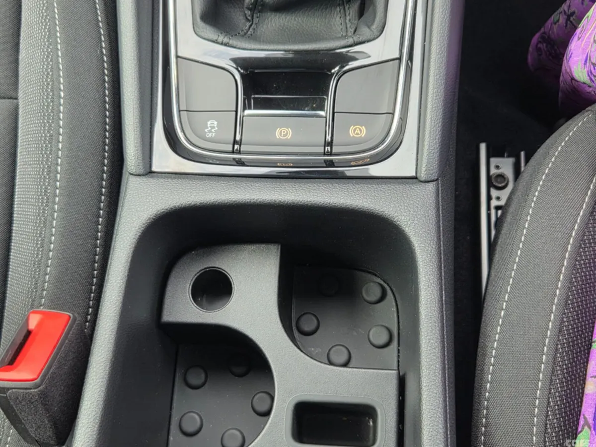 Skoda Karoq SUV, Petrol, 2026, Blue