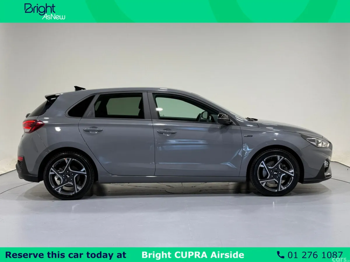 Hyundai i30 Hatchback, Petrol, 2023, Grey