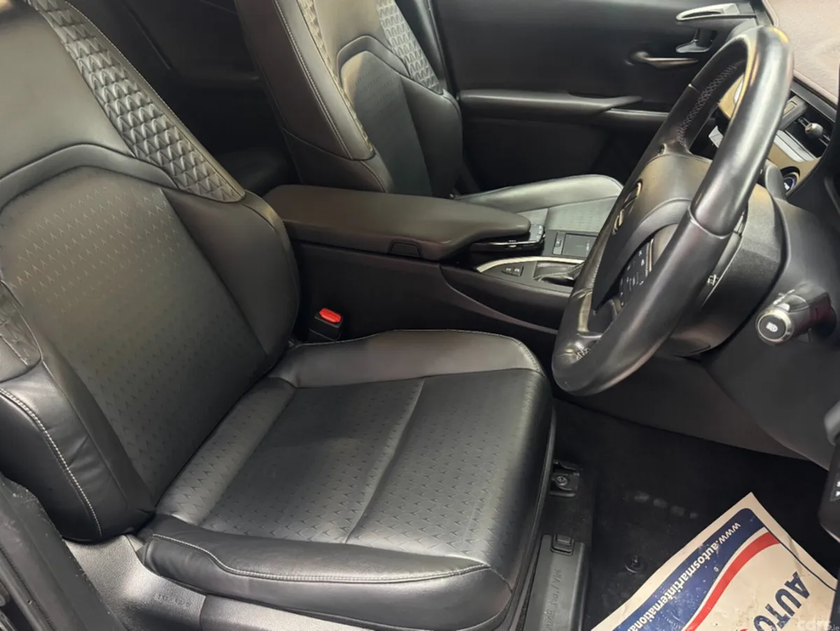 Lexus UX SUV, Petrol Hybrid, 2020, Black