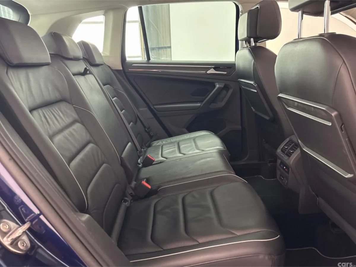 Volkswagen Tiguan Estate, Petrol, 2020, Blue