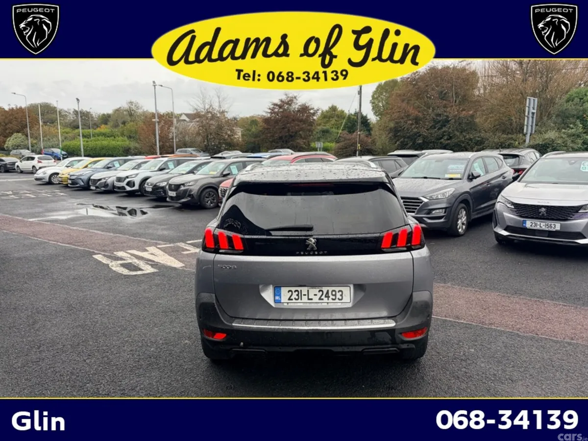Peugeot 5008 MPV, Diesel, 2023, Grey