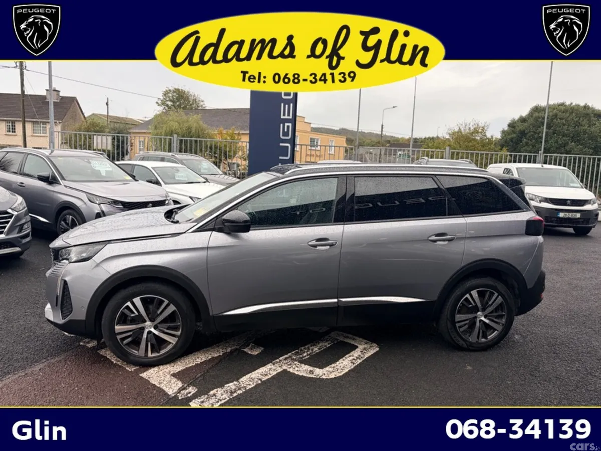 Peugeot 5008 MPV, Diesel, 2023, Grey