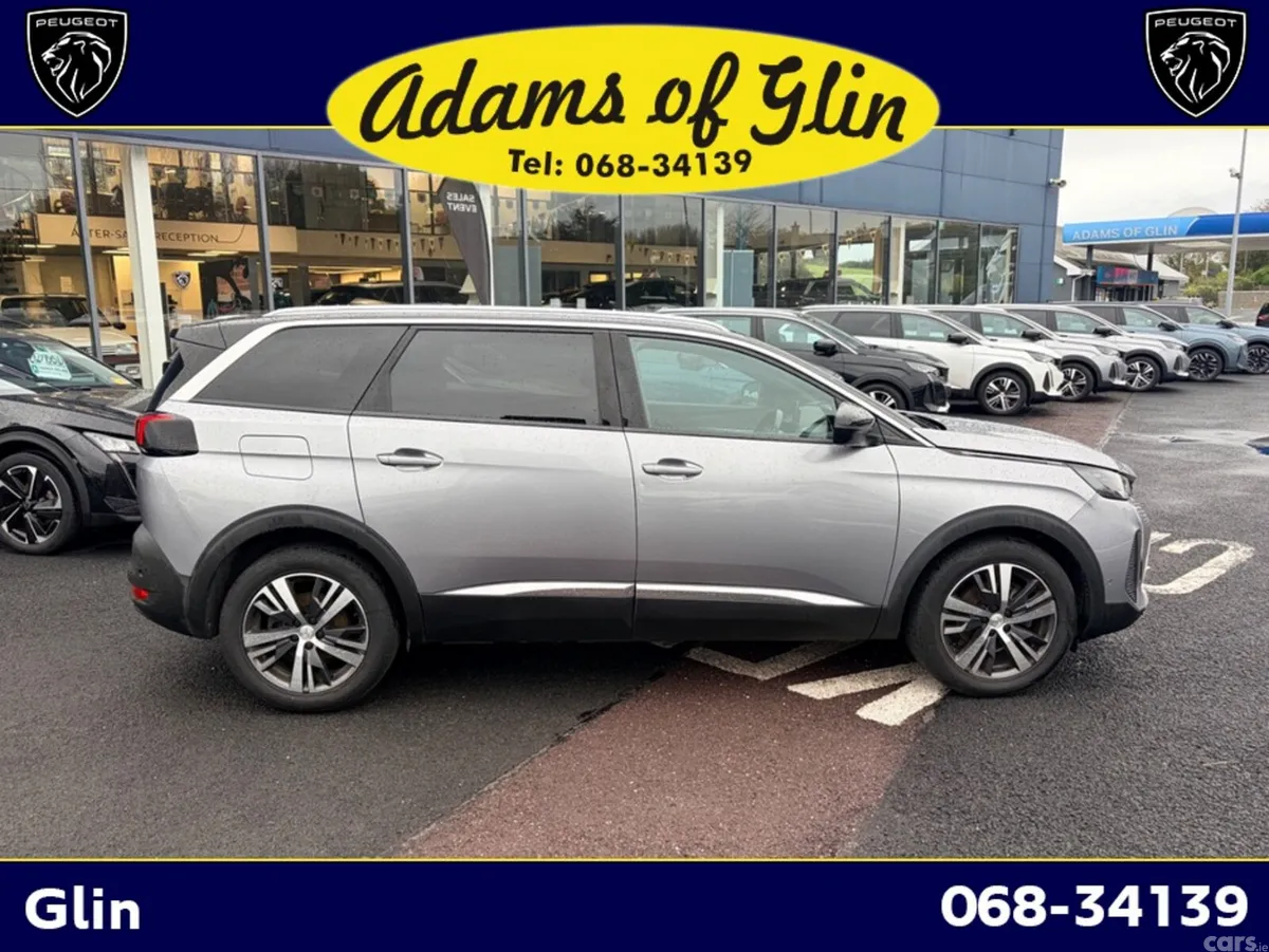 Peugeot 5008 MPV, Diesel, 2023, Grey